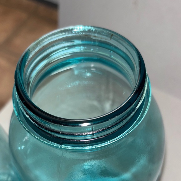 2 Antique HALF GALLON Blue Ball Perfect Mason Jars 1900-1923 with Zinc Ball Lids - Picture 16 of 16